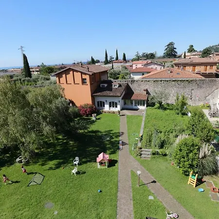 Apartment Garda Friends Toscolano Maderno